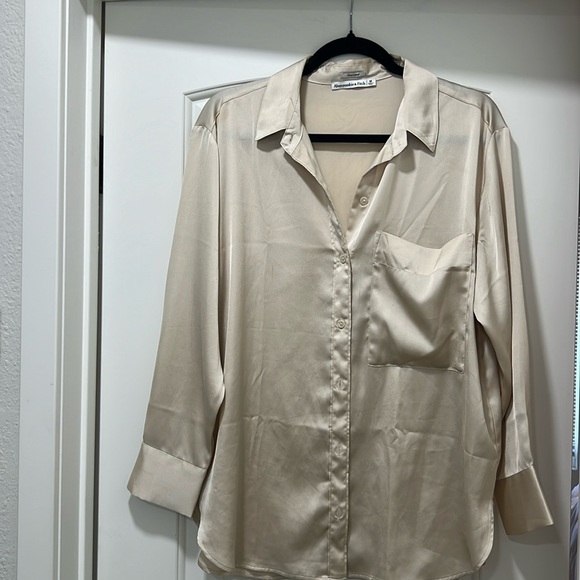 Abercrombie button down - Picture 1 of 2